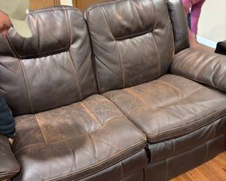 Leather love seat recliner