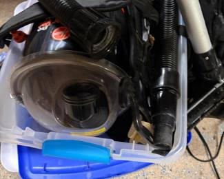 Backpack vacuum cleaner