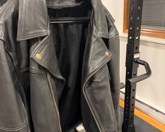 Excellent condition, men’s leather jacket