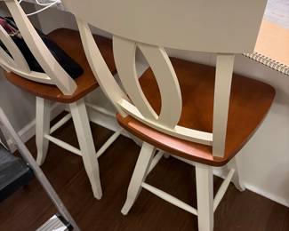 Three kitchen stools counter height 