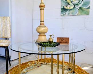 Mid-Century Lamp, Coffee Table & Round Accent Rug