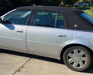 01 2000 CADILLAC DEVILLE DTS