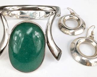 Taxco Sterling Aventurine Hinged Bracelet With Hoop Earrings