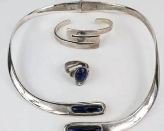 Sterling Lapis Lazuli Hinged Necklace With Ring And Bracelet