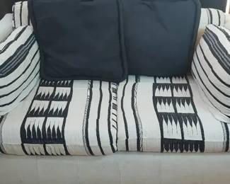 Hickory Hill Loveseat