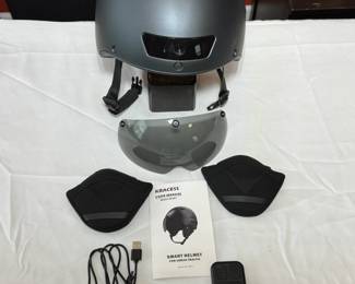 KRACESS SMART HELMET