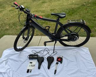 20" STROMER ST1 PLATINUM PEDELEC E-BIKE AND ACCESSORIES