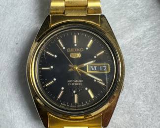 SEIKO 5 AUTOMATIC , 21 JEWEL DAY/DATE JUST WATCH