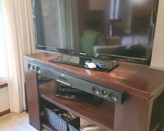 Television, credenza