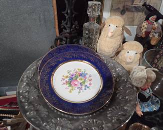 Salem plates
