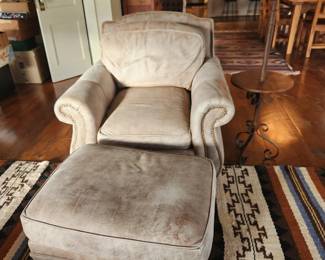 Leather Cibola Chair and ottoman