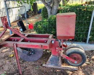 Gopher eradicate machine