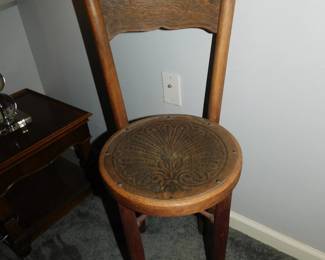ANTIQUE CAFE CHAIR