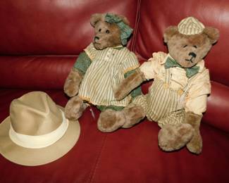 VINTAGE TEDDY BEARS