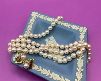Cultured Pearl Jewelry Set
