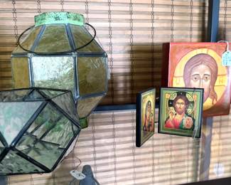 Home decor, including religious items