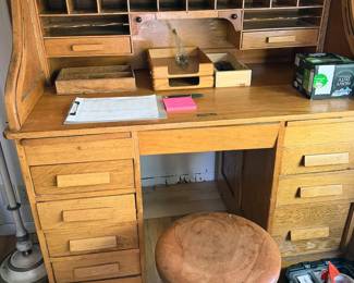 Wood roll top desk