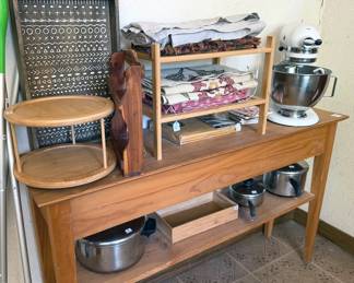 Wood sideboard/table with assorted kitchen items
