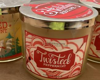 3 Candles Bath And Body Works Twisted Peppermint