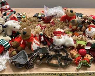 Christmas Tree Ornaments Mystery Lot