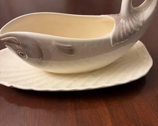Unique fish gravy boat
