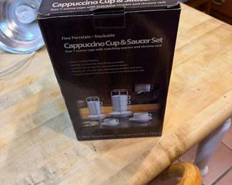 Cappuccino cup, and sauce set
