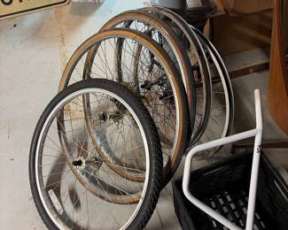 Bike tires