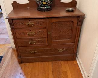 Antiques oak washstand 1980-1910