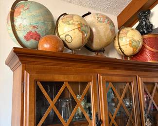 Vintage globes for the world travelers!