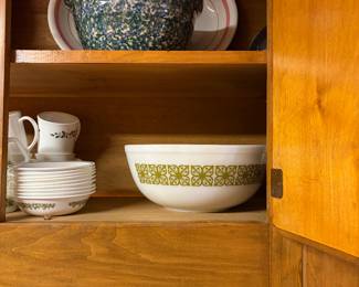 Got one for you, Pyrex people!