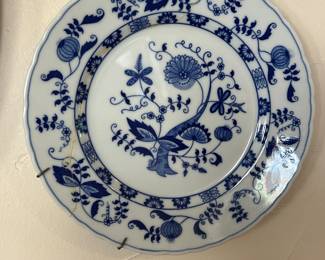 Blue dishes