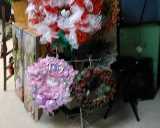 Holiday wreaths