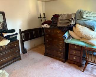 bedroom room suite