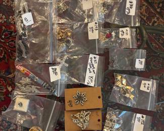 Jewelry: Costume, silver, beads, etc