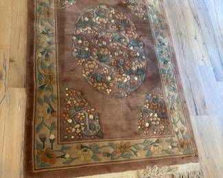 Mauve Chinese wool woven rug $295.00
4’ x 6’