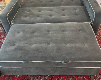 Blue Serta Dream convertible sofa/bed
$ 500.00. 66”w 36”d 39” t sofa
66”w 66” d 25” t bed