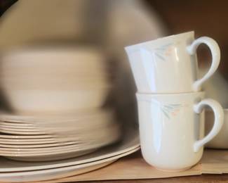 Corelle by Corning Ware "Wind Flower" Platters, Plates, Bowls, Mugs Set Photo#2