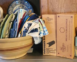 Vintage Yellow-Ware Mixing Bowl, Pampered Chef, Pampered Chef Bread Tubes, Vintage Oneida Baby Cups