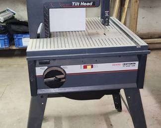 Band saw
