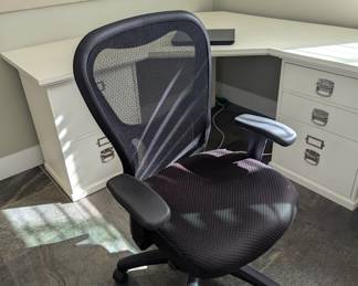 Desk chair