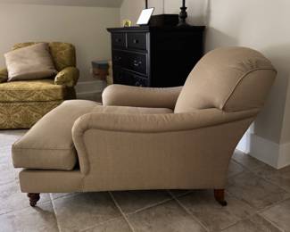 Henredon Chaise. Measures 32" W x 55" L. Photo 2 of 5.