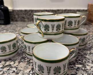Richard Ginori Pamette Smerado (Emerald) China. 5-Piece Place Setting for 12 -- Only Cup & Saucer and Salad Plates Pictured. Photo 3 of 5.