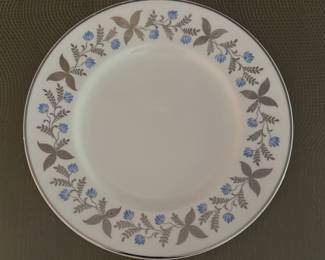 Wedgwood 3623 Bone China -- 5 Piece Place Setting for 12. Only Dinner Plates Pictured. Photo 1 of 4.