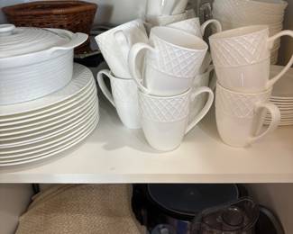 Mikasa Trellis China 12 piece place setting