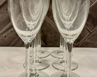 (8) Champagne Glasses