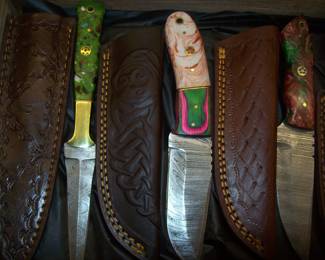 Damascus Knives