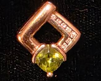 14K pendant