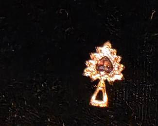 14K pendant