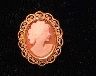 14K pendant