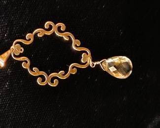 14K pendant